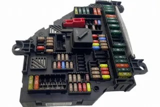 9234423 Блок предохранителей BMW 5 F10/F11/GT F07 Арт e12435029, вид 6