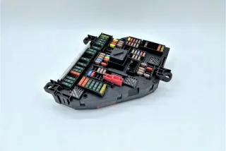 61149210857 Блок предохранителей BMW 5 F10/F11/GT F07 Арт e12434988, вид 7