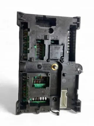 8713128 Блок предохранителей BMW 5 G30/G31 Арт e12434903, вид 4
