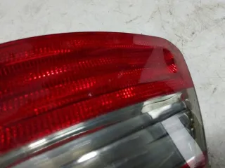A1698200377 Фонарь задний правый Mercedes B W245 Арт e12429464, вид 3