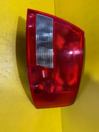 YBV8931 Фонарь задний правый Audi A4 B6 Арт e12426595, вид 1