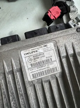 8200399038 Блок управления двигателем Renault Clio 3 Арт e12422347, вид 2