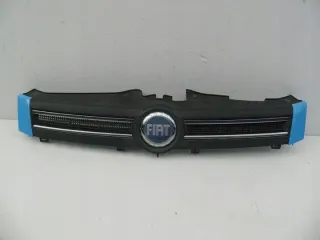 735353899 Решетка радиатора Fiat Panda 2 Арт e12419465, вид 1