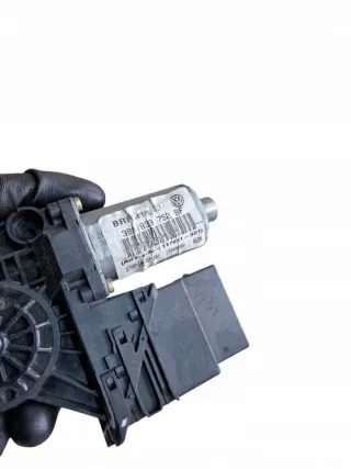 3B9839752BF Моторчик стеклоподъемника Volkswagen Passat B5 Арт e12413309, вид 6