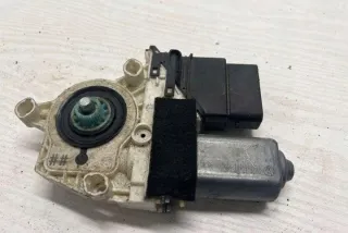 1K0959704E Моторчик стеклоподъемника Seat Toledo 3 Арт e12413074, вид 2
