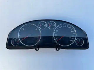 4B0920933G Щиток приборов (приборная панель) Audi A6 C5 (S6,RS6) Арт e12409840, вид 1