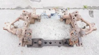  Балка подвески передняя (подрамник) Mitsubishi Pajero 3 Арт e12409686