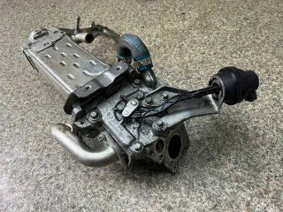 A6511400675 A6511400502 A6511420467 A6511402208 6511400502 6511420467 6511402208 Радиатор EGR Mercedes C W204 Арт e12406485, вид 3