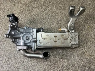 A6511400675 A6511400502 A6511420467 A6511402208 6511400502 6511420467 6511402208 Радиатор EGR Mercedes C W204 Арт e12406485, вид 4