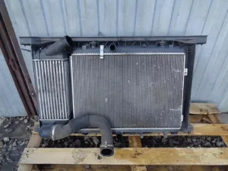 9680354280 Передняя панель крепления облицовки (телевизор) Peugeot 308 1 Арт e12402126, вид 1