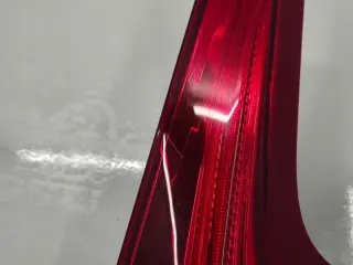 31395845 Фонарь задний правый Volvo V40 2 Арт e12400689, вид 4