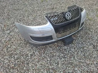 2005-2012 1K0807217 Бампер передний Volkswagen Golf 5 Арт e12393092, вид 3