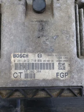 0281012710 55202384 Блок управления двигателем Opel Astra H Арт e12390999, вид 3