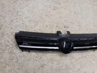 2013-2016R 5G0853653 Решетка радиатора Volkswagen Golf 7 Арт e12388772, вид 1