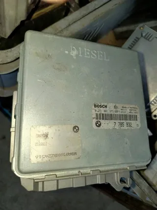 7785932 0281001373 Блок управления двигателем BMW 5 E39 Арт e12388735, вид 1
