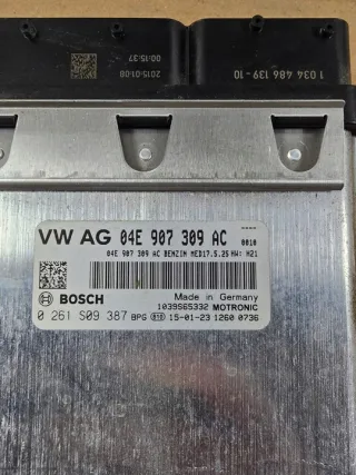 04E907309AC Блок управления двигателем Audi A3 8V Арт e12387486, вид 1