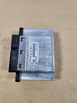 04E907309AC Блок управления двигателем Audi A3 8V Арт e12387486, вид 3
