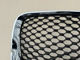 HK83-8B271 Решетка радиатора Jaguar F-Pace Арт e12387425, вид 3
