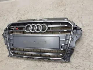 2013-2016R 8V3853651BC Решетка радиатора Audi S3 8V Арт e12386736, вид 3