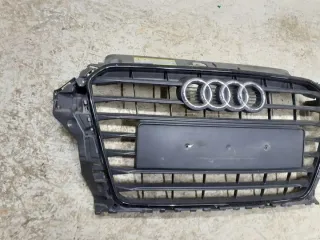 2013-2016R 8V3853651 Решетка радиатора Audi A3 8V Арт e12386629, вид 2