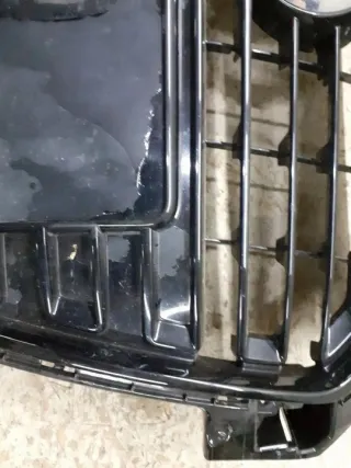 2010-2014R 8X0853651 Решетка радиатора Audi A1 Арт e12386617, вид 4