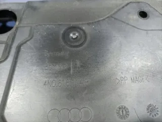 4N0616114B Декоративная крышка двигателя Audi A8 D5 (S8) Арт e12386093, вид 4