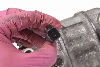 31291251 Компрессор кондиционера Volvo S60 2 Арт e12385106, вид 6