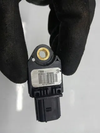 8983102050 Датчик удара Toyota Corolla E120 Арт e12381351, вид 2