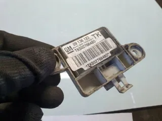 09136123 Датчик удара Opel Vectra B Арт e12380838, вид 3