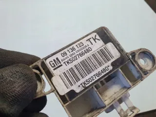 09136123 Датчик удара Opel Vectra B Арт e12380838, вид 6