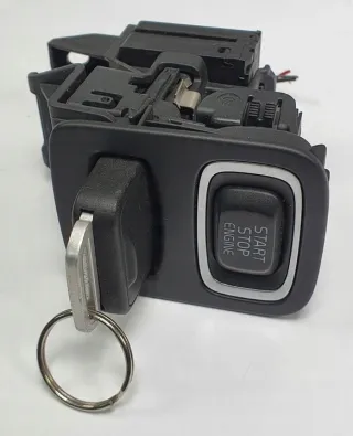 31394114 AH4N-15607-AE 30659607 Замок зажигания Volvo V70 3 Арт e12375848, вид 1