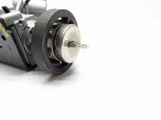 13496392 17606514042 Замок зажигания Opel Corsa E Арт e12375513, вид 3