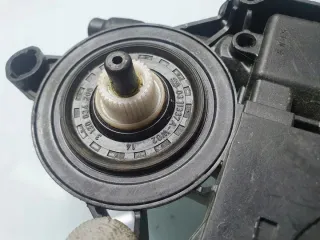 0130822451 Моторчик стеклоподъемника Volkswagen Passat B7 Арт e12371933, вид 9