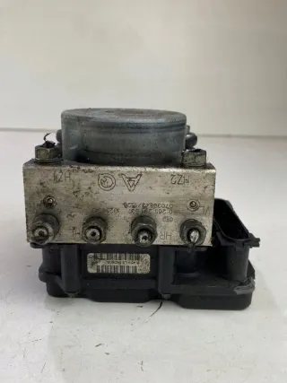 13236012 0265231537 0265800422 Блок ABS Opel Corsa D Арт e12371871, вид 3