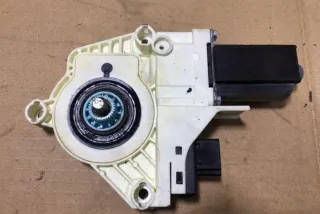 8T0959801A Моторчик стеклоподъемника Audi A5 (S5,RS5) 1 Арт e12369683, вид 3