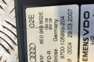 8E0959802E Моторчик стеклоподъемника Audi A4 B7 Арт e12369508, вид 3