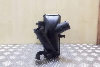 8E0145805E Интеркулер Audi A4 B7 Арт e12359713, вид 4