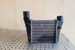 8E0145805AA Интеркулер Audi A4 B7 Арт e12359701, вид 1