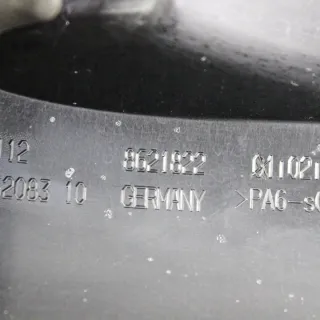 8621822 Декоративная крышка двигателя BMW 5 G30/G31 Арт e12350056, вид 6
