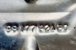 9817792480 Декоративная крышка двигателя Peugeot 2008 Арт e12339947, вид 4