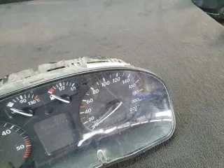 3B0919880D Щиток приборов (приборная панель) Volkswagen Passat B5 Арт e12330850, вид 3