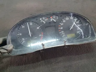 09051940090 Щиток приборов (приборная панель) Volkswagen Passat B5 Арт e12330841, вид 16