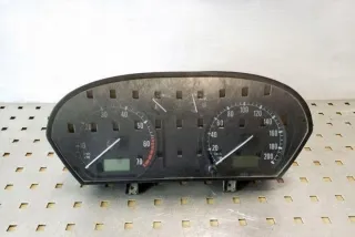 88311298 Щиток приборов (приборная панель) Skoda Fabia 1 Арт e12330217, вид 1