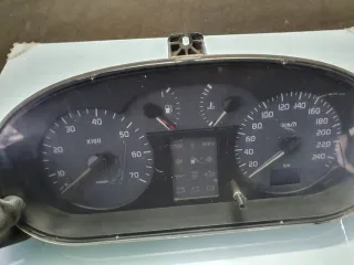 09043080096 Щиток приборов (приборная панель) Renault Megane 1 Арт e12329876, вид 4