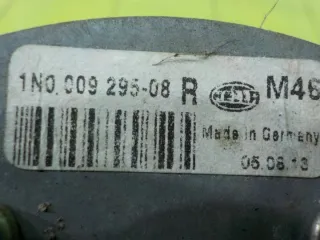 1NO009295 16AB63 Фара противотуманная правая Mercedes C W204 Арт e12328749, вид 3