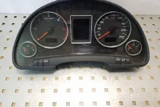 8E0920931P Щиток приборов (приборная панель) Audi A4 B7 Арт e12326973, вид 2