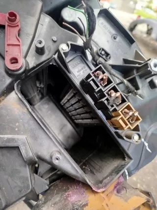 8E1820005J Отопитель в сборе (печка) Audi A4 B7 Арт e12326388, вид 8