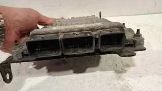 S122326113A 8200804775 Блок управления двигателем Renault Megane 2 Арт e12320506, вид 3