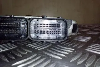 391012F565 Блок управления двигателем Kia Sportage 5 Арт e12318170, вид 2