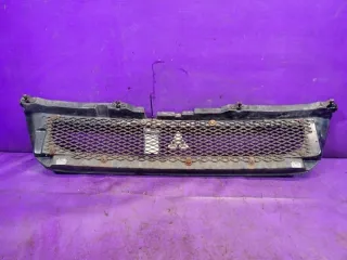  Решетка радиатора Mitsubishi Challenger 1 Арт e12316450, вид 2